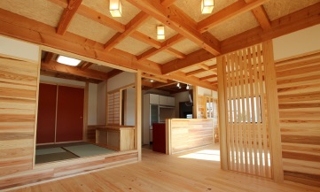 檜乃アットホームの木の家和室